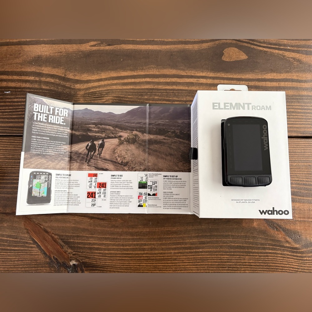 Wahoo ELEMNT Roam V2 GPS Bike Computer